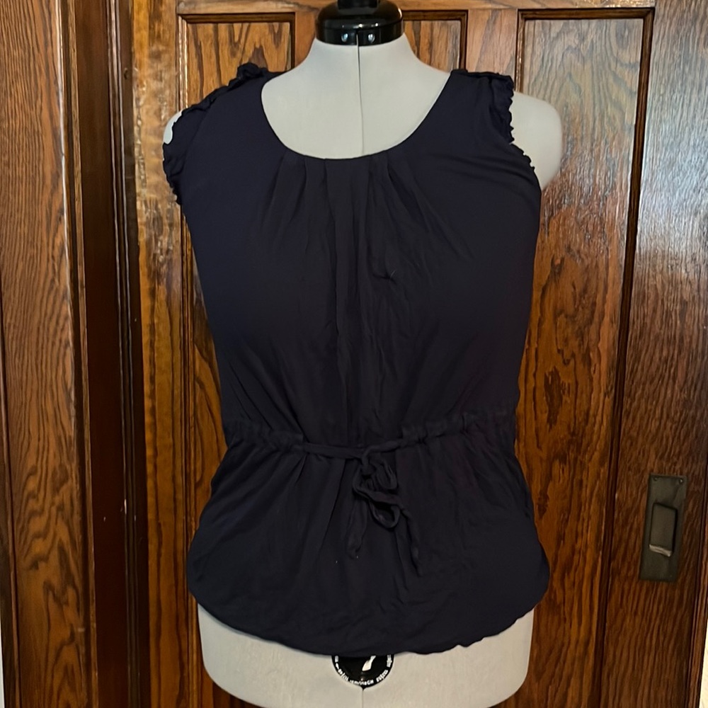 Waist tie top